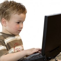 Enfant sur pc